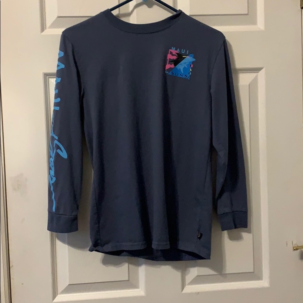 Maui and sons long sleeve shirt
